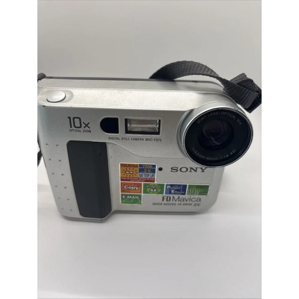 Sony FD Mavica MVC-FD75 Digital Camera Silver 10x Optical Zoom Tested No Battery